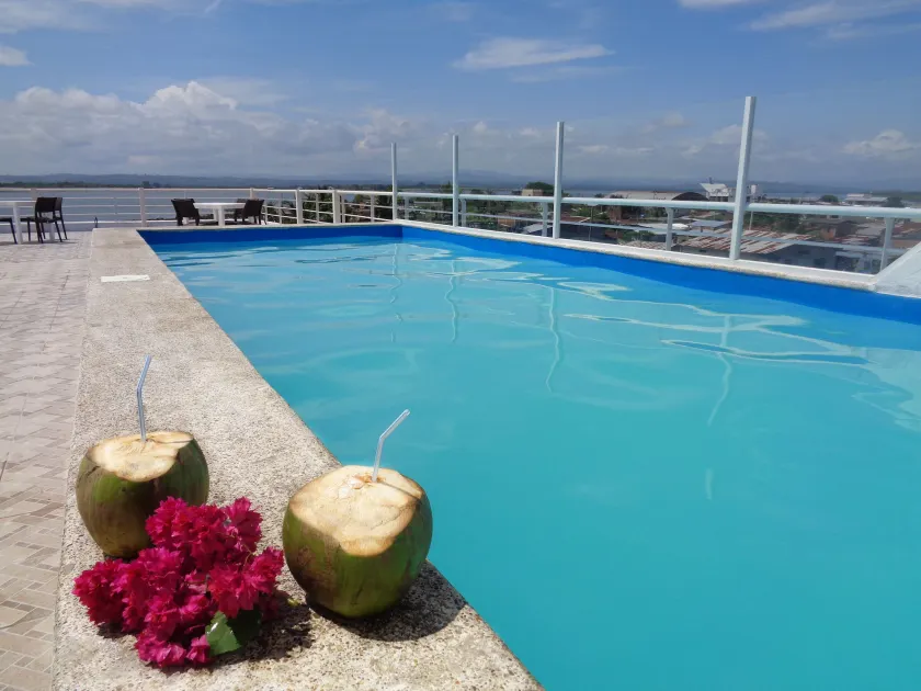 Hotel Crucero - Image 1