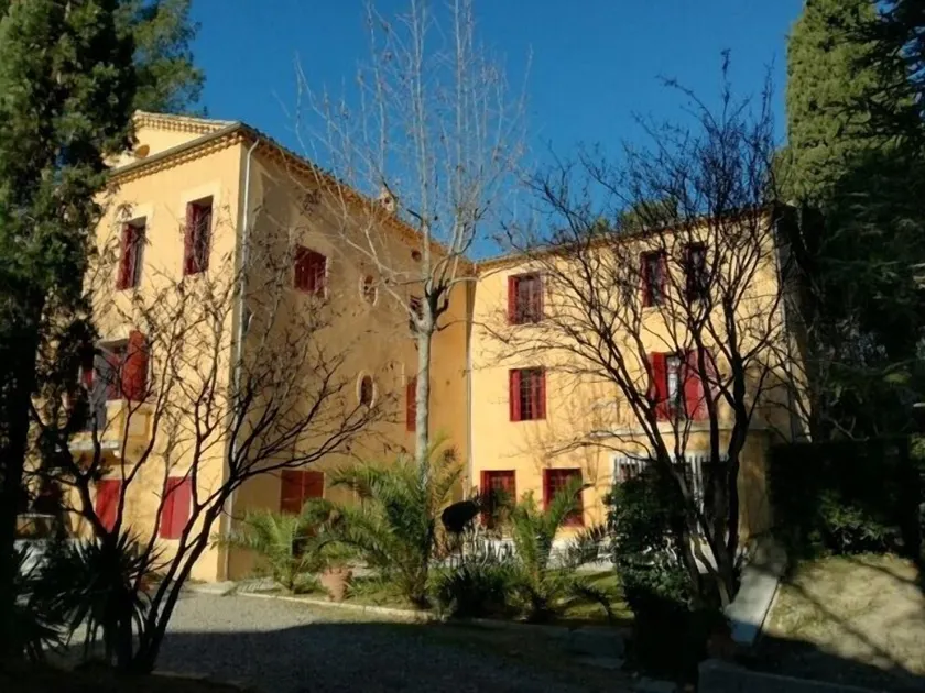 Villa Roumanille - Image 1