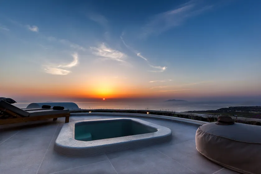 Villa Vinea Santorini - Image 1