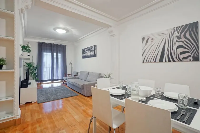 SanSebastianForYou  Zabaleta Apartment - Image 1