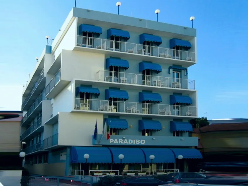 Hotel Paradiso - Image 1