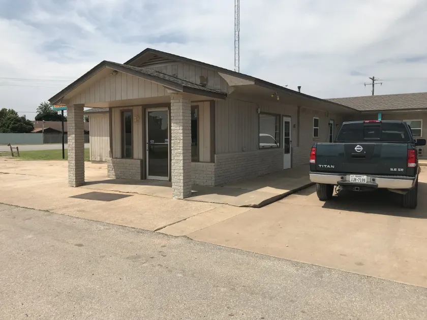 Trend Motel and RV Park - Image 1
