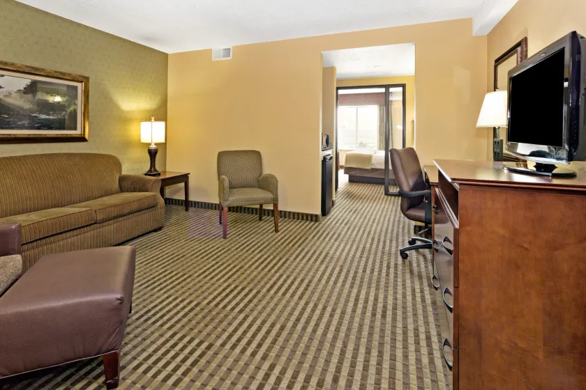 Days Inn by Wyndham Cheyenne - Image 1