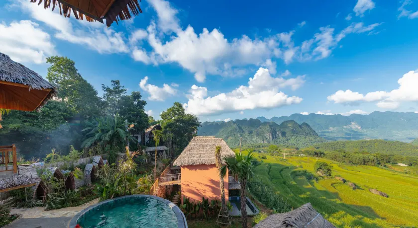Hanasa Pu Luong Resort - Image 1