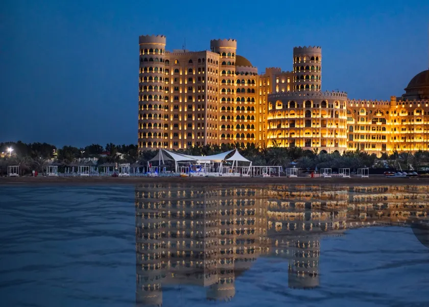 Al Hamra Residence - Image 1
