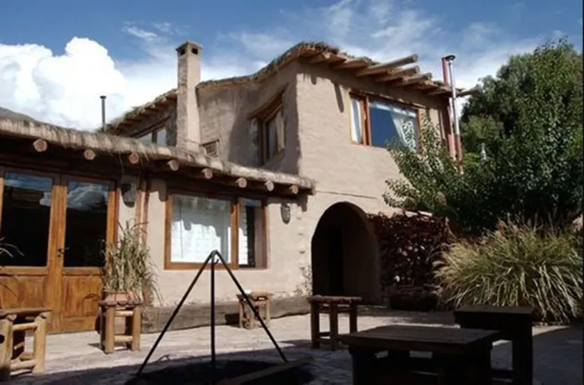 Refugio Del Pintor - Image 1