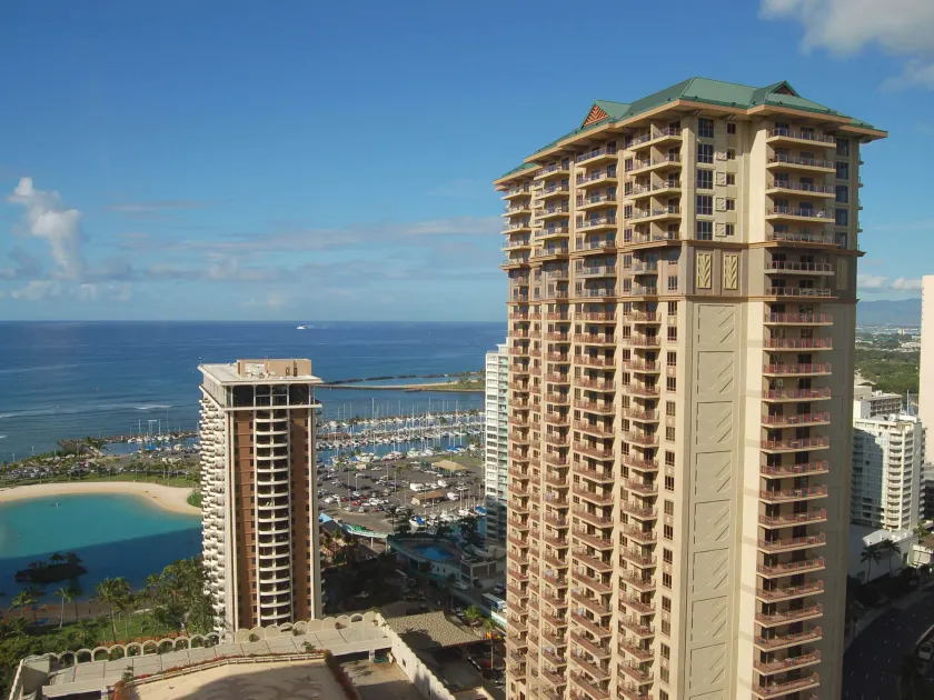 Hilton Grand Vacations Club Grand Waikikian Honolulu - Image 1