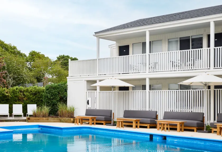  Parker Beach Lodge - Image 1
