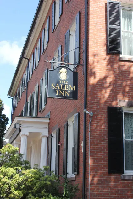 The Salem Inn - Image 1