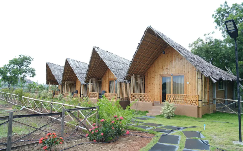 Sunny Guest House Hampi - Image 1