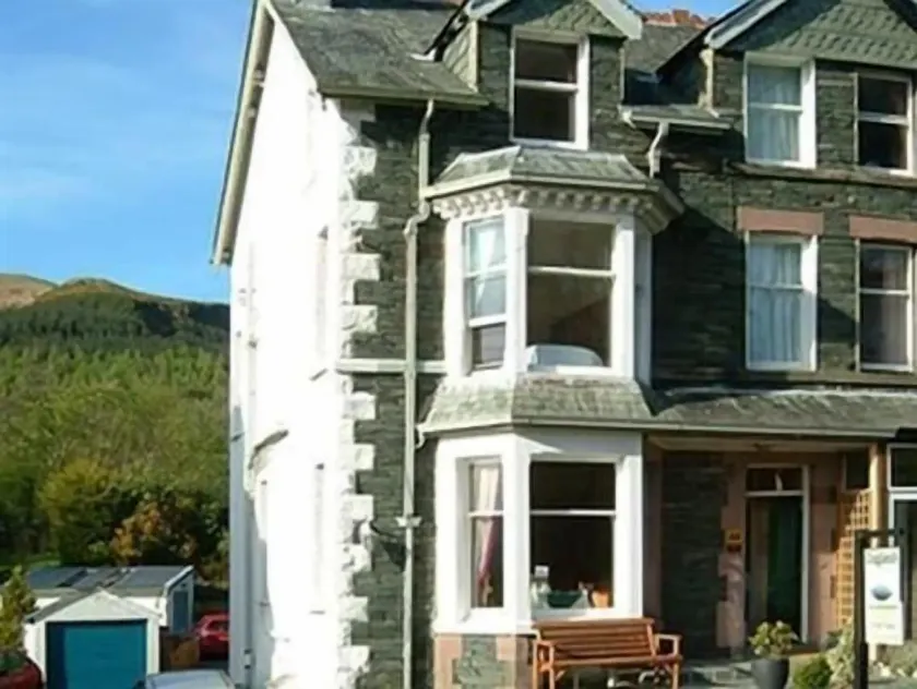 Craglands Guest House - Image 1