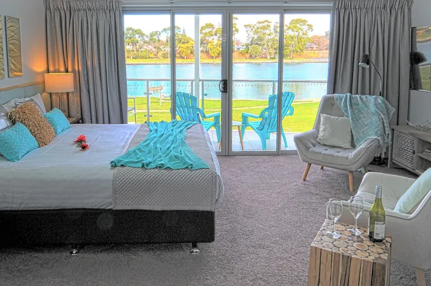 Ulverstone River Edge HolidayApartments - Image 1