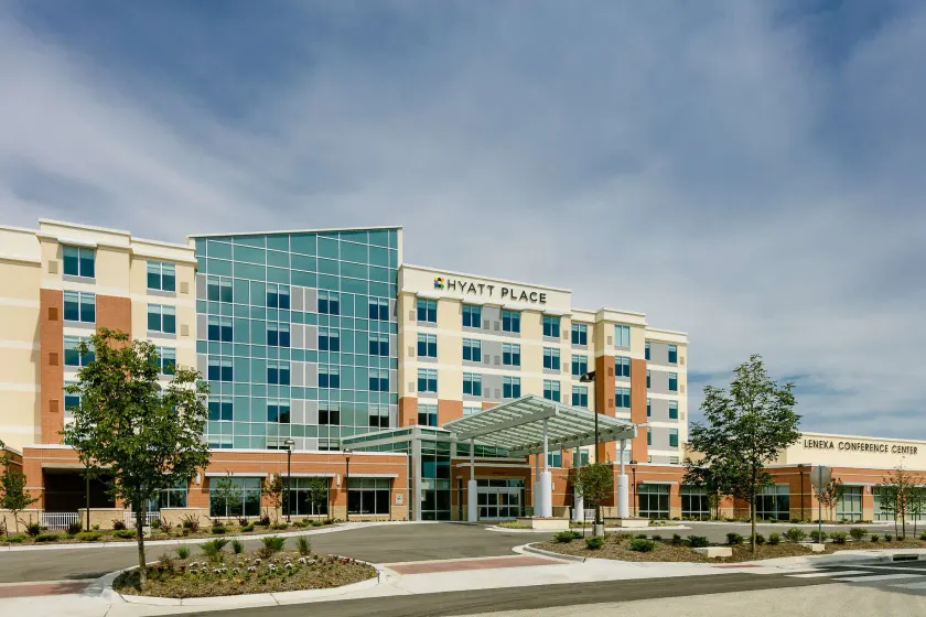 Hyatt Place Kansas City Lenexa City Center - Image 1