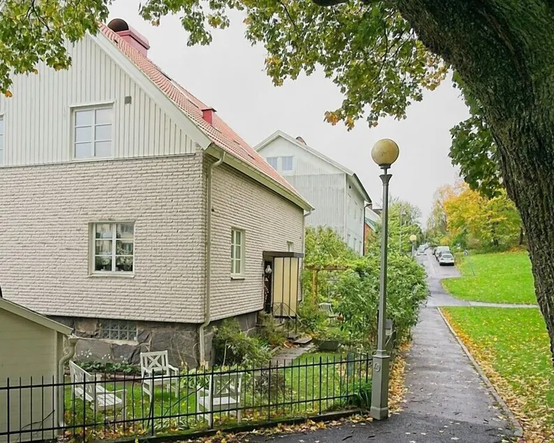 Eklinds Rum och Trädgård - Image 1