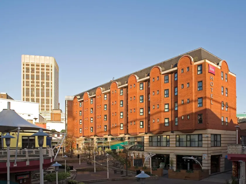 ibis Birmingham Centre New Street Station Hotel - Image 1