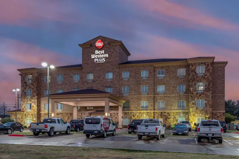 Best Western Plus DFW Airport West Euless - Image 1