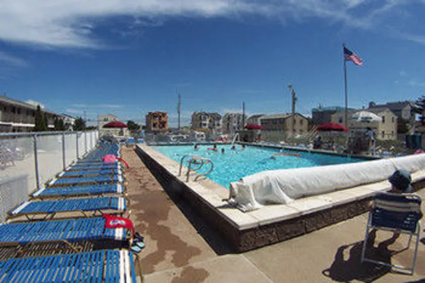 Sea Spray Motel - Image 1