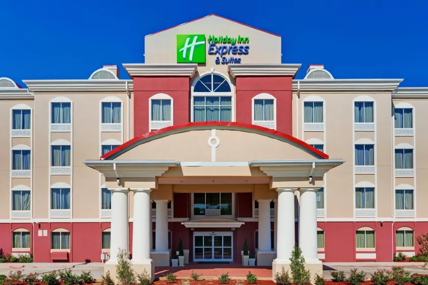 Holiday Inn Express Hotel & Suites Byram by IHG - Image 1