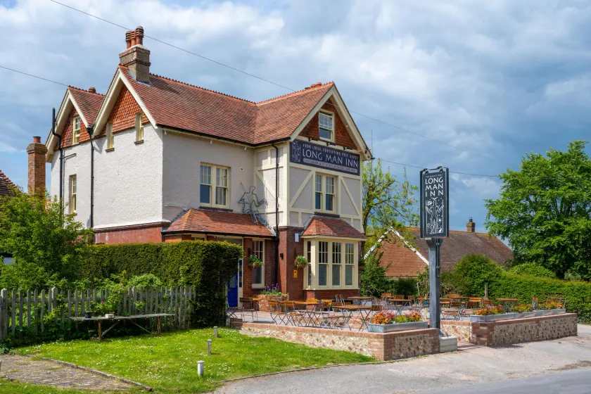Long Man Inn - Image 1