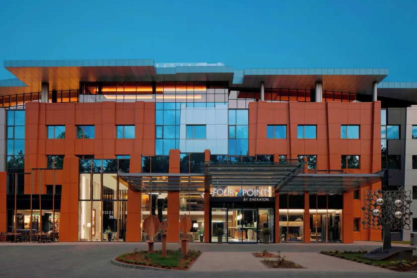 Four Points by Sheraton Kecskemet Hotel and Conference Center - Image 1