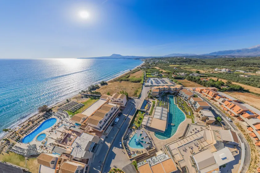 Kiani Beach Resort Family All Inclusive - Image 1