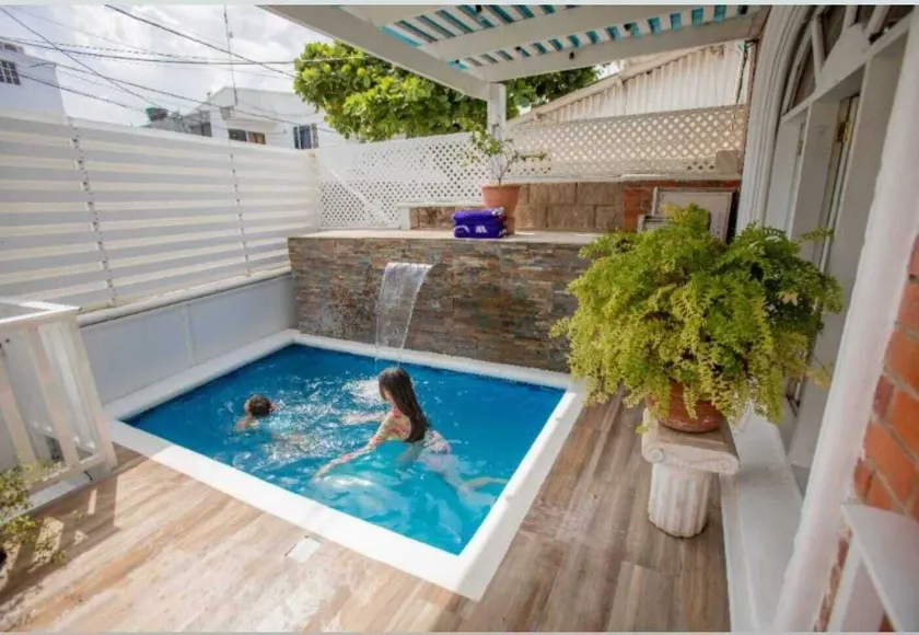 HOTEL VERANO AZUL - Image 1