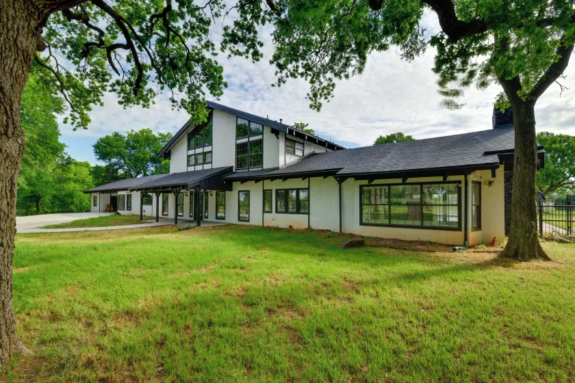 Private Pool: Pilot Point Home on 45 Acres - Image 1