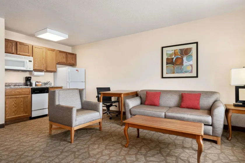 Hawthorn Extended Stay by Wyndham Decatur - Image 1