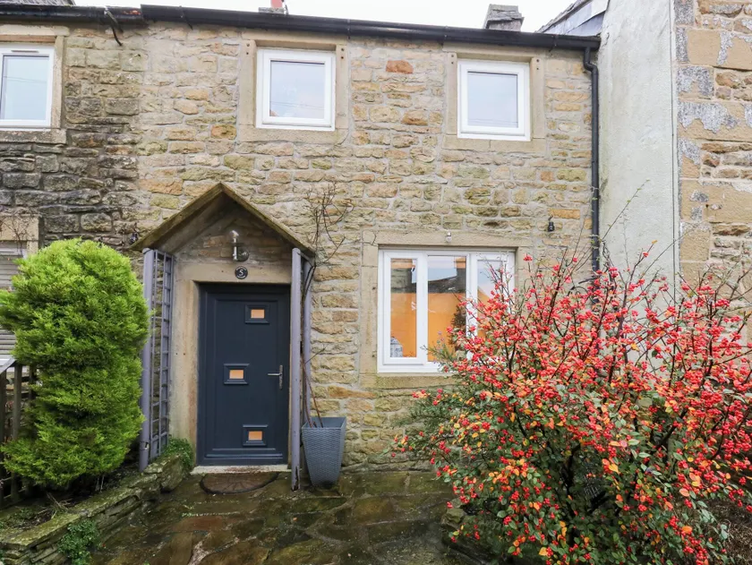 Rosemount Cottage - Image 1