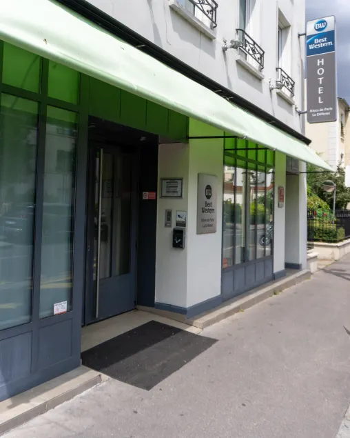 Best Western Rives de Paris La Defense - Image 1
