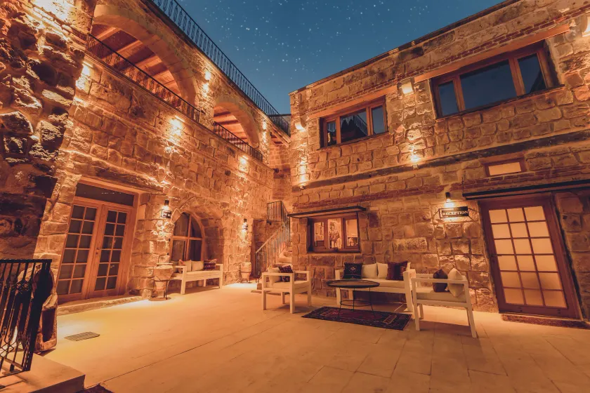 Pinhan Cave Suites - Image 1