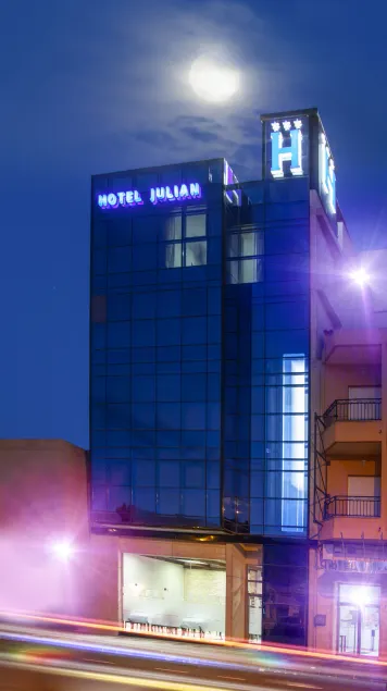 Hotel Julián - Image 1