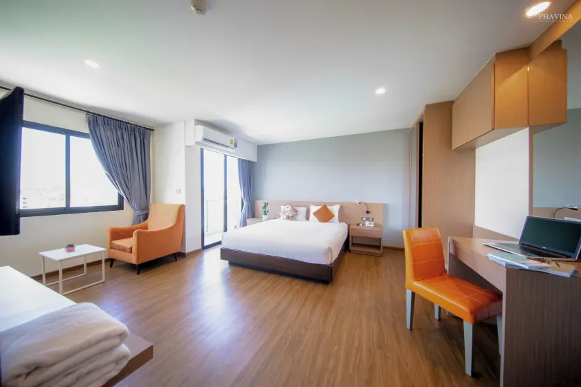Phavina Grand Boutique - Image 1