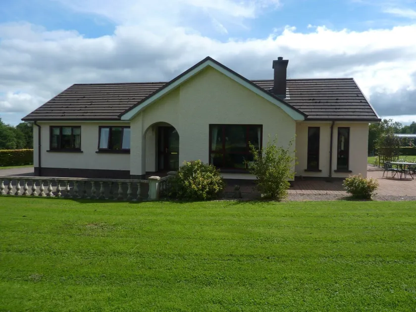 Manorview B&B - Image 1