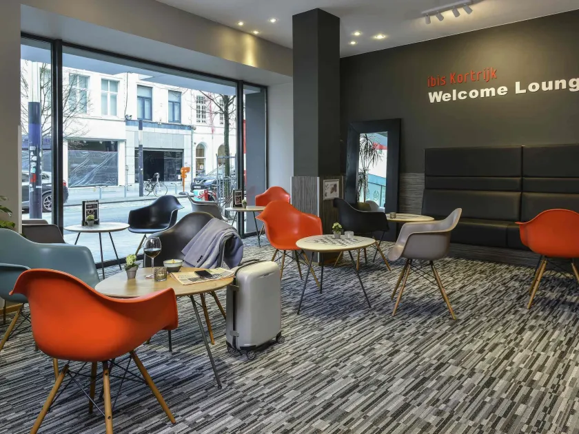 ibis Kortrijk Centrum - Image 1