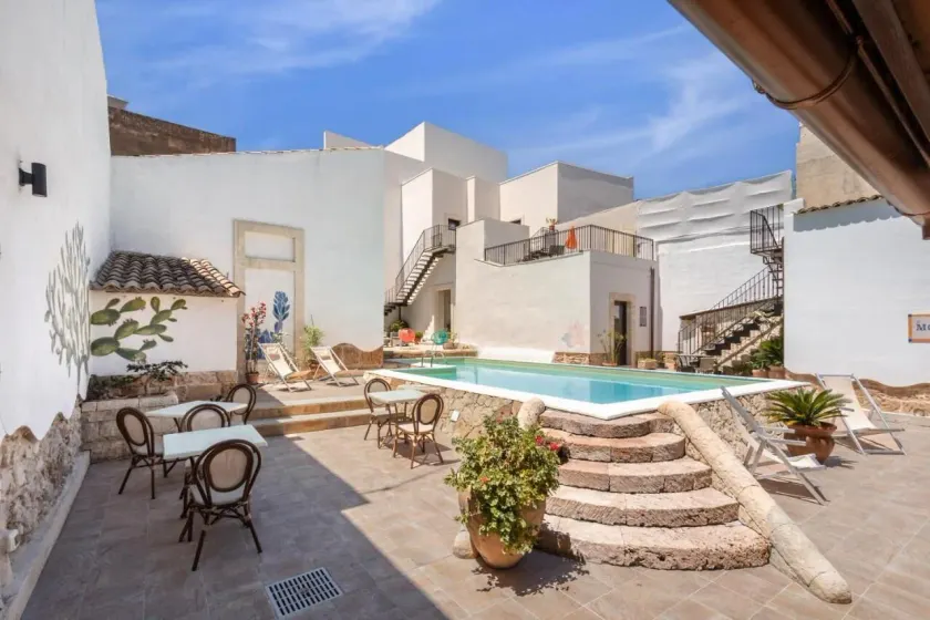 Morfeo Charming Rooms & Relax - Image 1