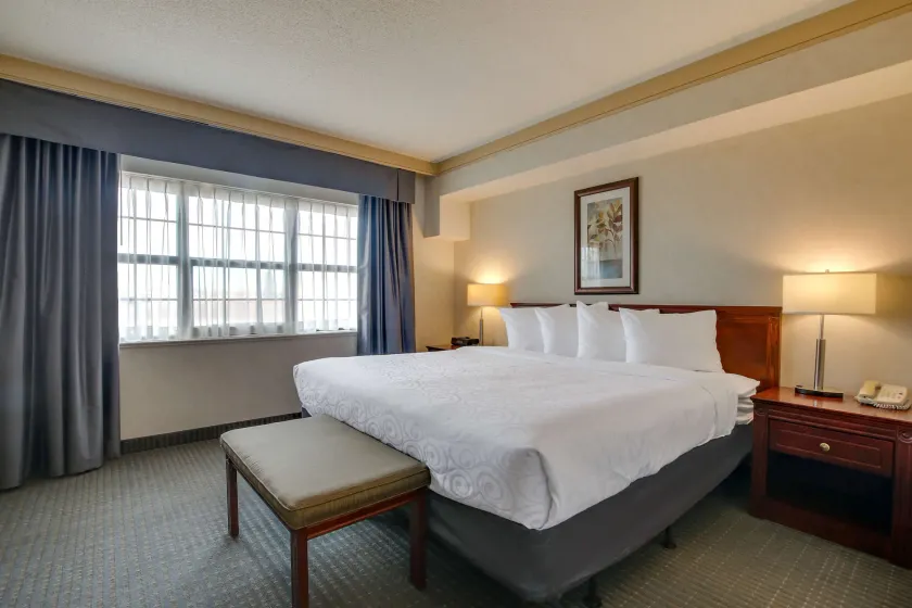 Best Western Brantford Hotel and Conference Centre - Image 1