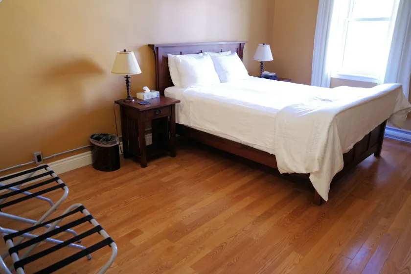 In Season Guest Suite - Image 1