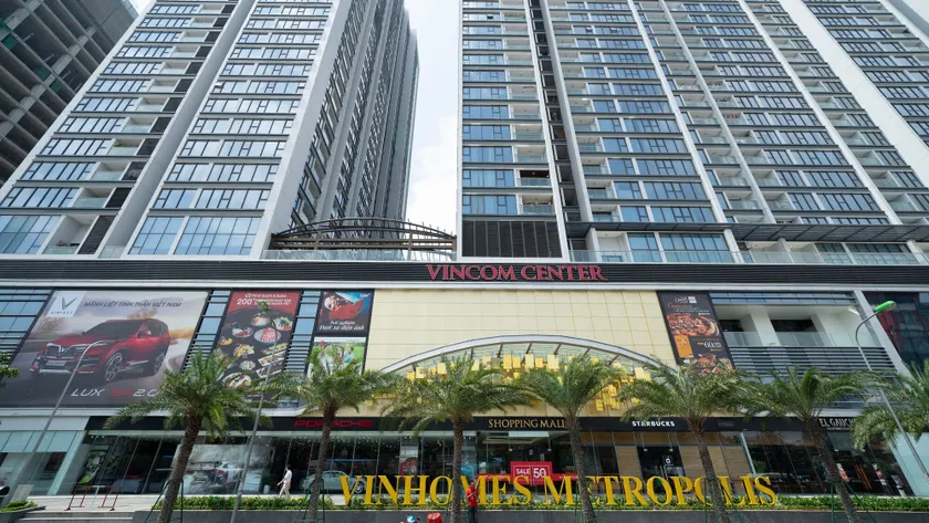 Vinhomes Metropolis luxury Hotel & Residence - Image 1