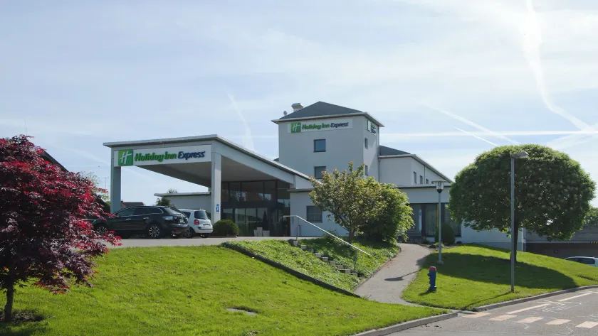 Holiday Inn Express Luzern-Neuenkirch by IHG - Image 1