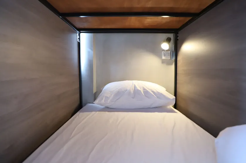 The Cube Hostel Khaosan - Image 1