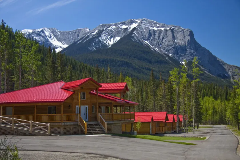 Jasper East Cabins - Image 1