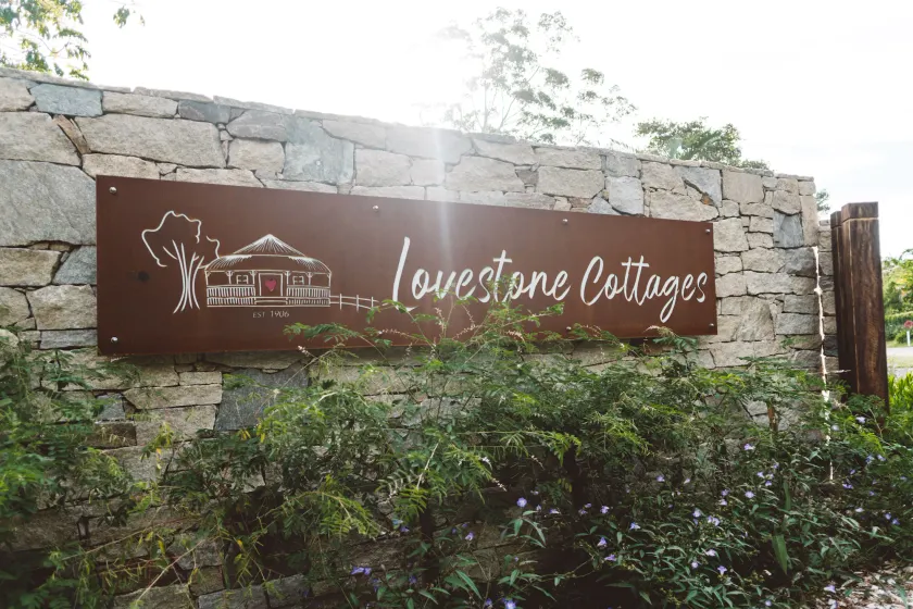 Lovestone Cottages Montville - Image 1