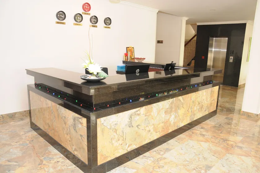 Sreeparthi Hotel - Image 1