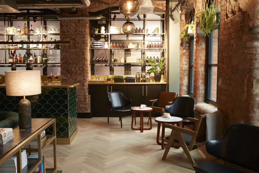 Leven Manchester - Image 1