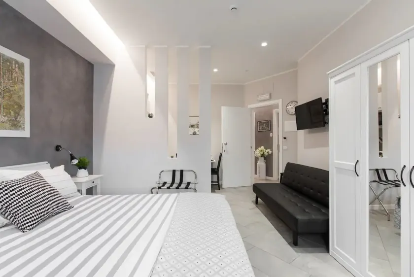 Interno 1 Ciampino Roma Luxury Apartment con balcone - Image 1
