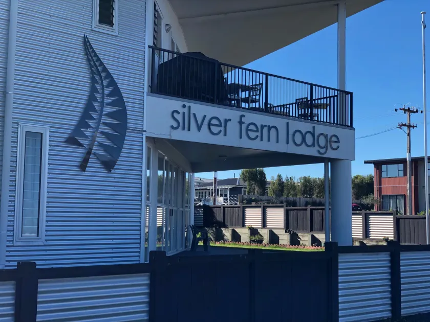 Silver Fern Lodge - Image 1