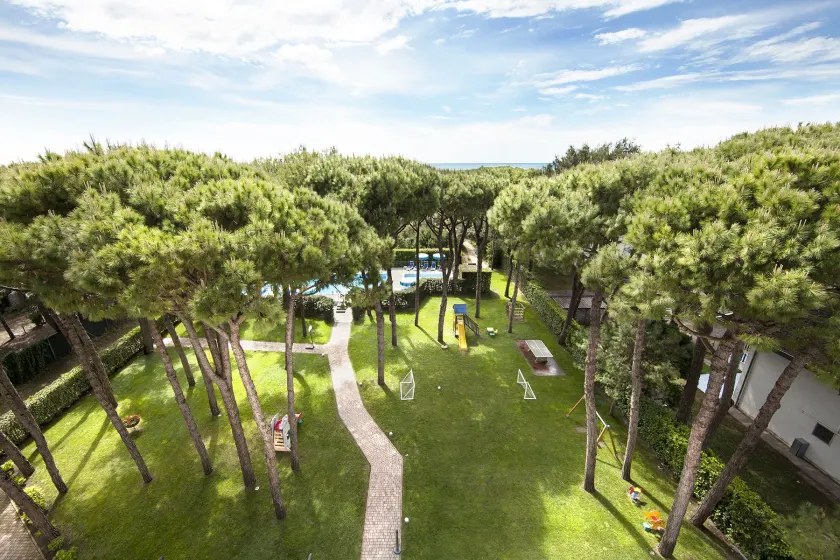 Aparthotel la Pineta - Image 1