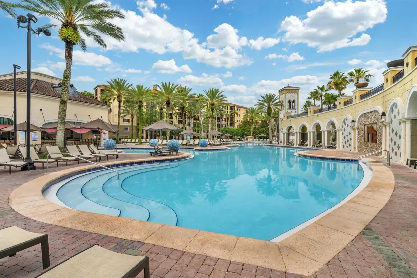 Hilton Grand Vacations Club Tuscany Village Orlando - Image 1