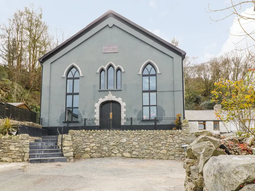 Greystones Chapel - Image 1